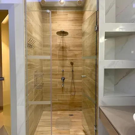 아파트 Luxury Kallithea *